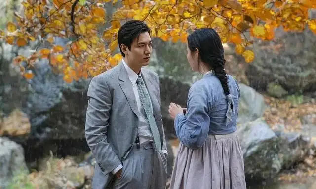 2025全球最受欢迎的10位韩国明星出炉：全智贤仅第7，孔刘高居第2