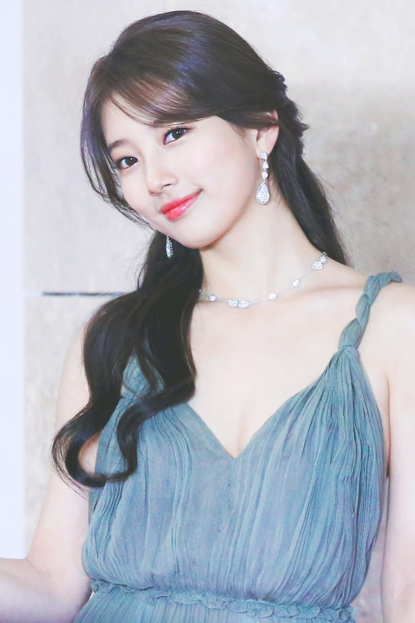 外媒评选2025最美的韩国女明星TOP10，哪位是你的白月光？