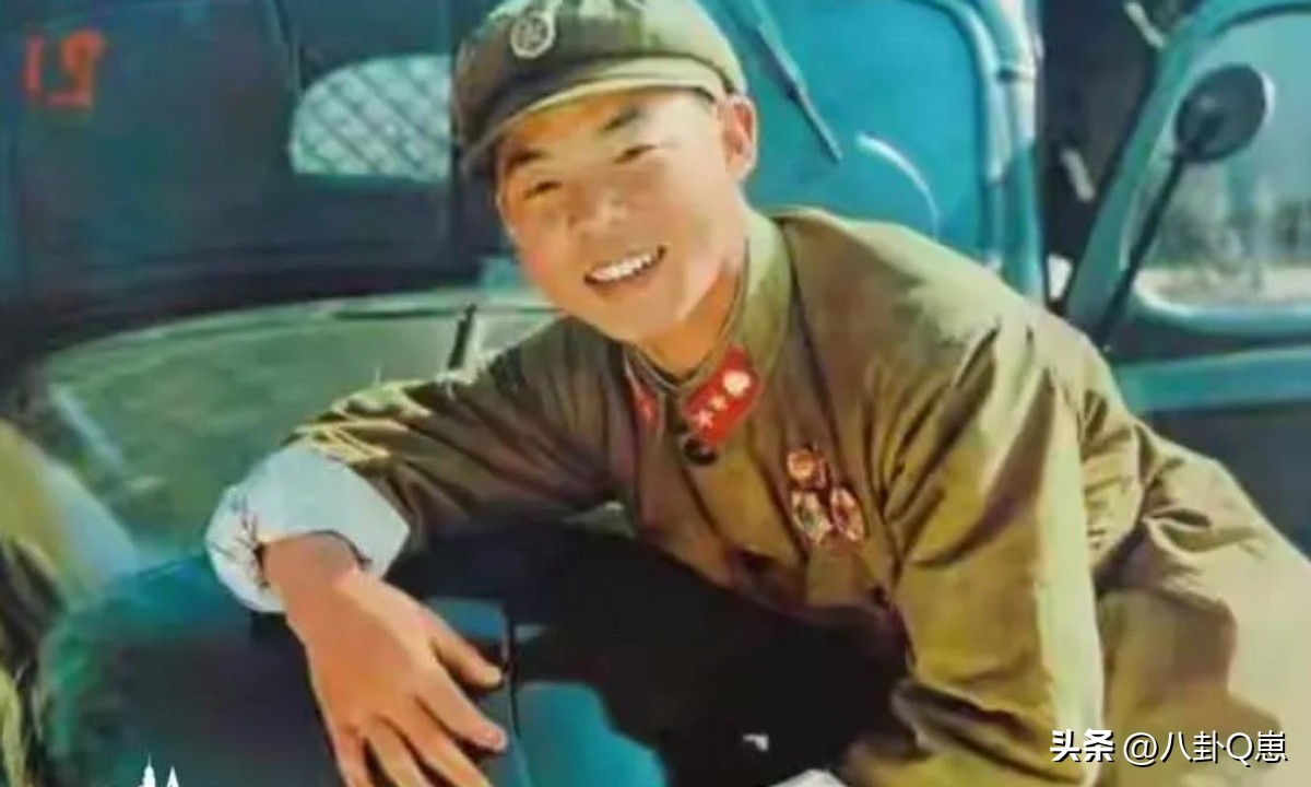 和6个老婆共处一室，每月每人发7万零花钱，71岁还娶美娇妻好潇洒