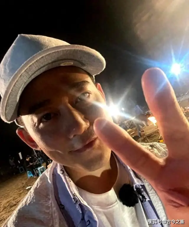 23岁爆红，28岁被封杀，年近40口碑爆棚，他的翻红，狠狠打了内娱的脸
