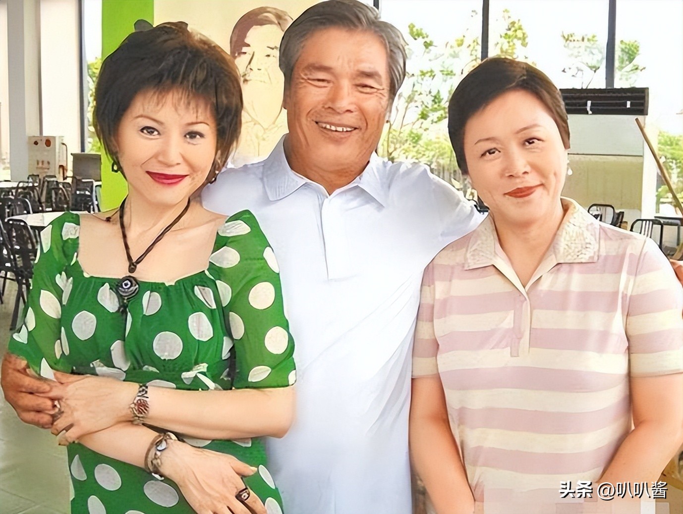 他生活风流程度堪称现代“韦小宝”！71岁又娶了20岁小娇妻
