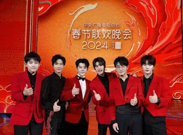 苏醒暴揍李炜12年后，如今再看两人的境遇，究竟谁才是最大赢家？