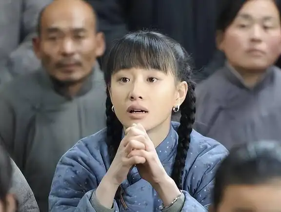 央媒不再容忍！以那英为首的6位明星被整治，如今大快人心？