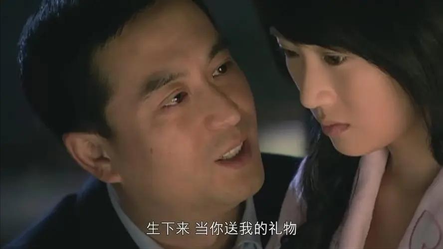 《蜗居》：海萍一场歇斯底里的痛哭，彻底将海藻拉入第三者的深渊