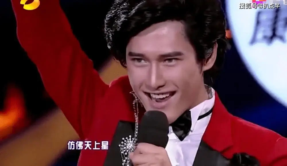 4年没演戏，沦为主播的朱梓骁：本是巅峰出道，缘何被传封杀？