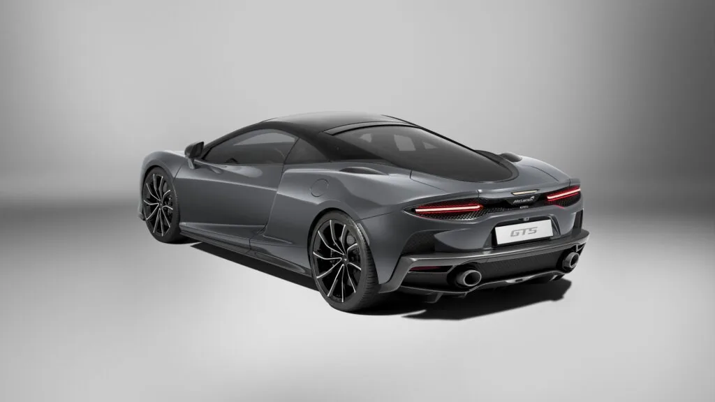 迈凯伦 GTS 跑车发布：搭载 635 马力 V8 发动机