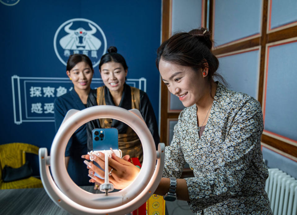 致敬60年！影像记录西藏自治区发展变化