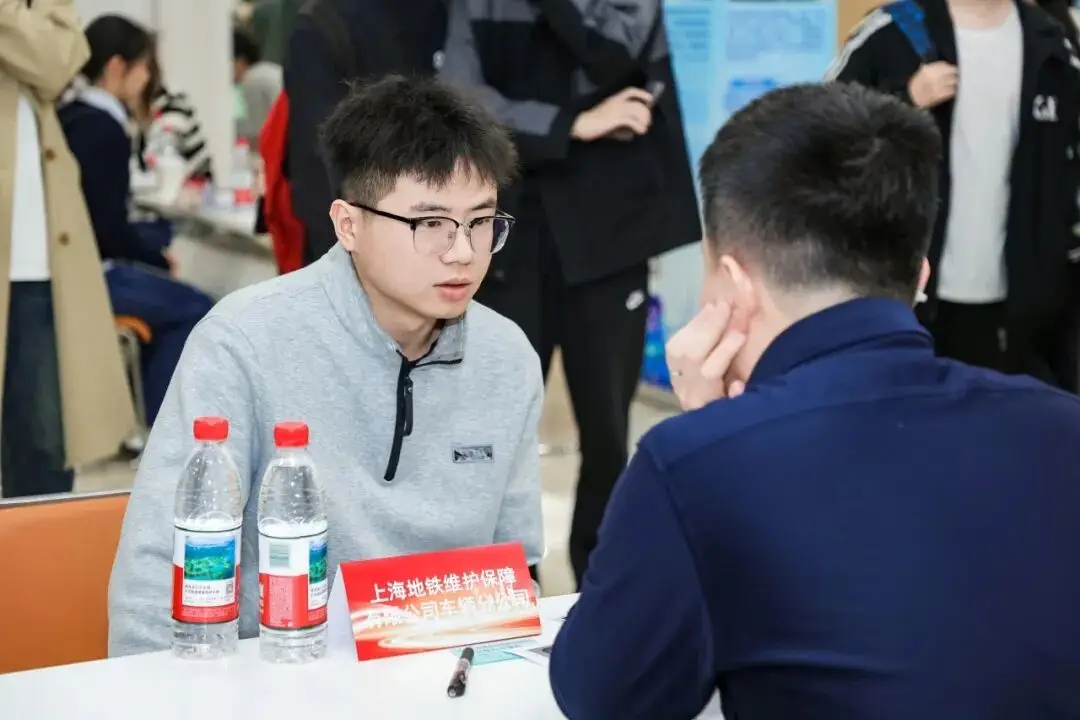 促进产才融合，服务国家战略——2026春季上海建交航运招聘会成功举办
