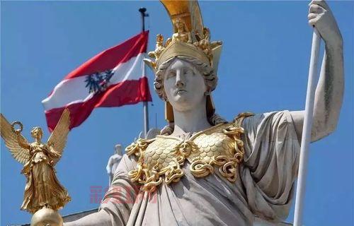 CJ雅典娜热议：古希腊女神如何引领潮流？