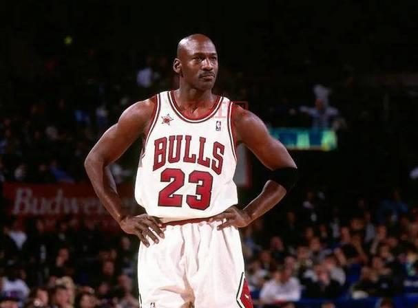 乔丹球衣是多少号？揭秘他的23号传奇