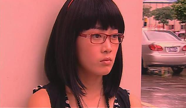 巴拉拉小魔仙：黑魔仙小月的阴谋与终极较量