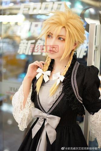 低成本也能超还原！小玉米打造的克劳德COS你绝对不能错过