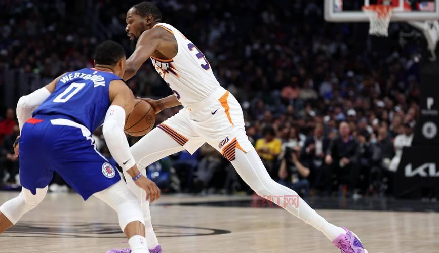 勇士领先快船26分,这是怎么打出来的?比赛回顾太精彩了!