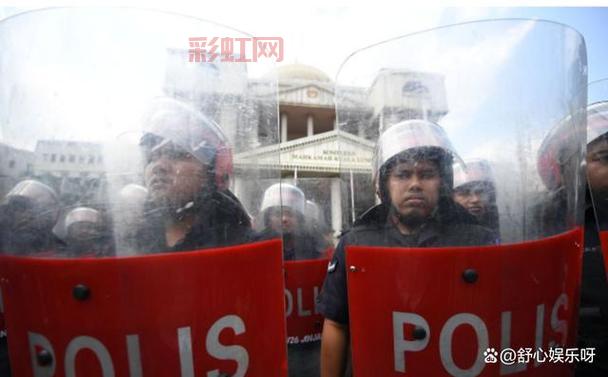 血蓟瘾君子任务详解:轻松击杀伊喀琉斯大使