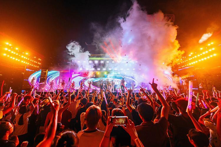 十二之天贰跨服战即将来袭，武侠世界再度掀起热潮