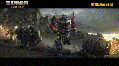 变形金刚战斗游戏：多人在线激战，变形金刚英雄任你选