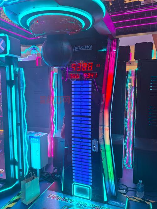 狂扁小朋友无敌版无限血量，一拳一个小朋友就是爽！