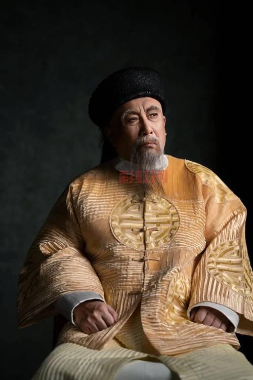 如龙全集在线观看：竹内凉真与贺来贤人的震撼演绎