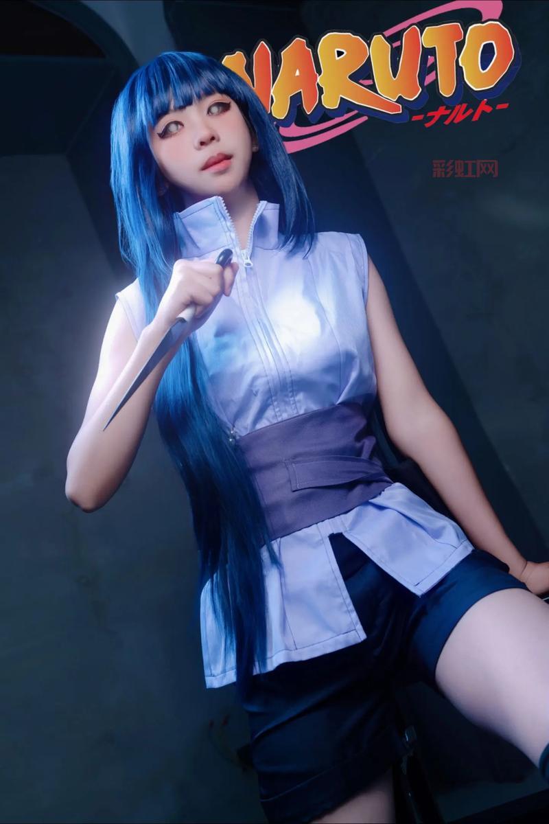 火影忍者雏田COS重现经典，走路摇小姐姐引发网友热议