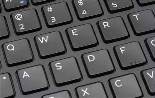 输入狂魔养成计划，觉得自己盲打快的看这个！