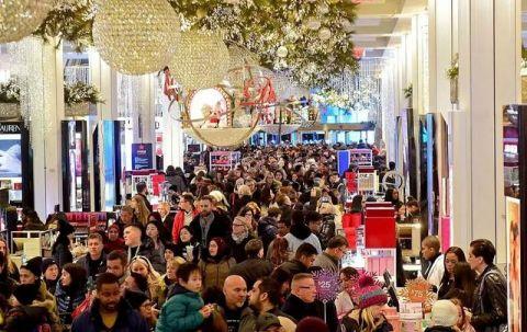 “黑五”网购74亿美元，大打出手年年有！然而美国博主吐槽：越来越没意思