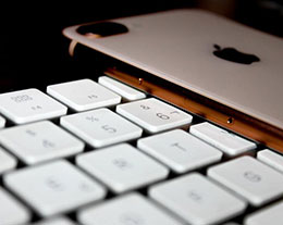 iPhone 中的描述文件是什么，有哪些用处？