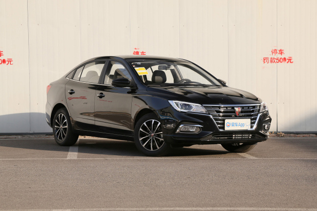 带你走近长安CS15！还有胎压报警、定速巡航！让飞度甘拜下风！