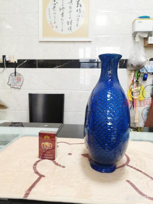 蓝月收藏品怎么摆放好看?这些技巧让你的家更有格调!