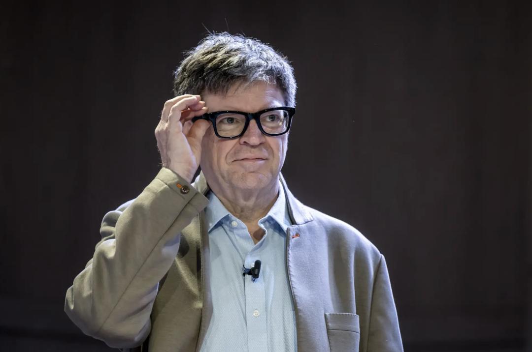 从重金挖角OpenAI/谷歌到招聘急刹车:Meta MSL主要人员梳理,半数华人+75%博士成主力