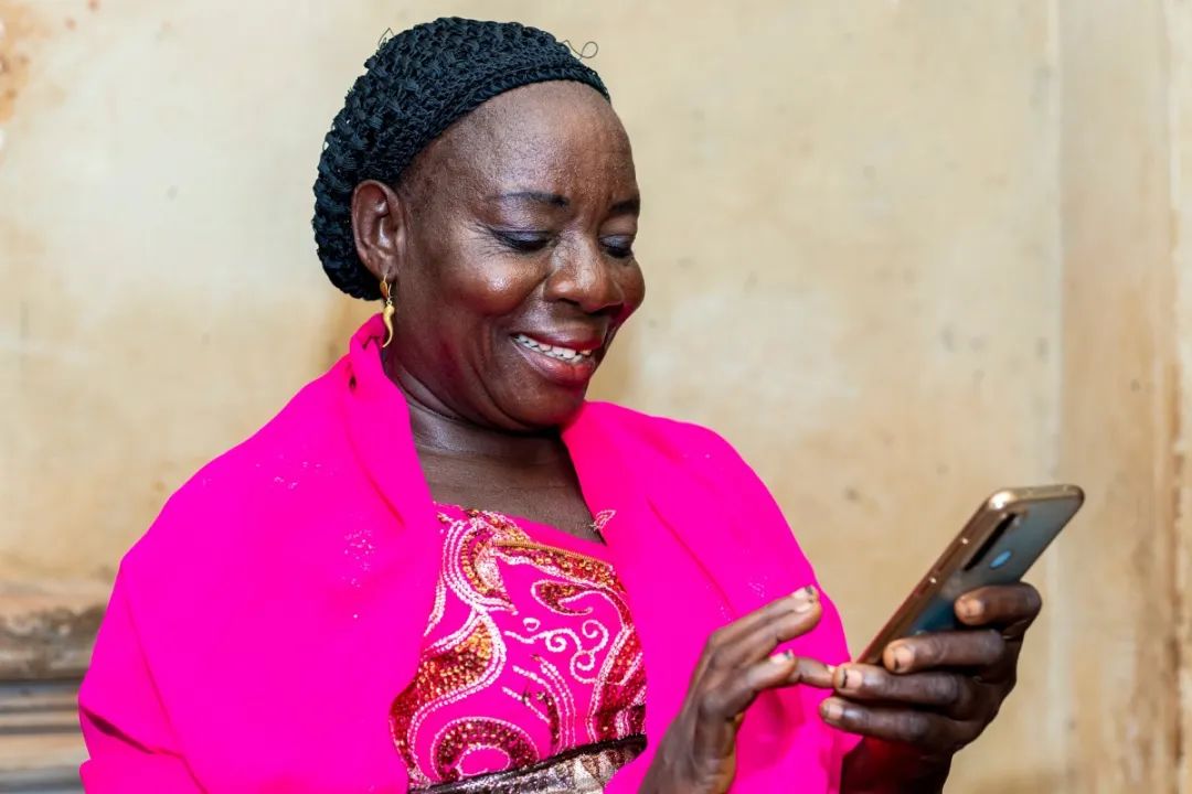 有多少尼日利亚年轻人，屏蔽了家长的朋友圈？