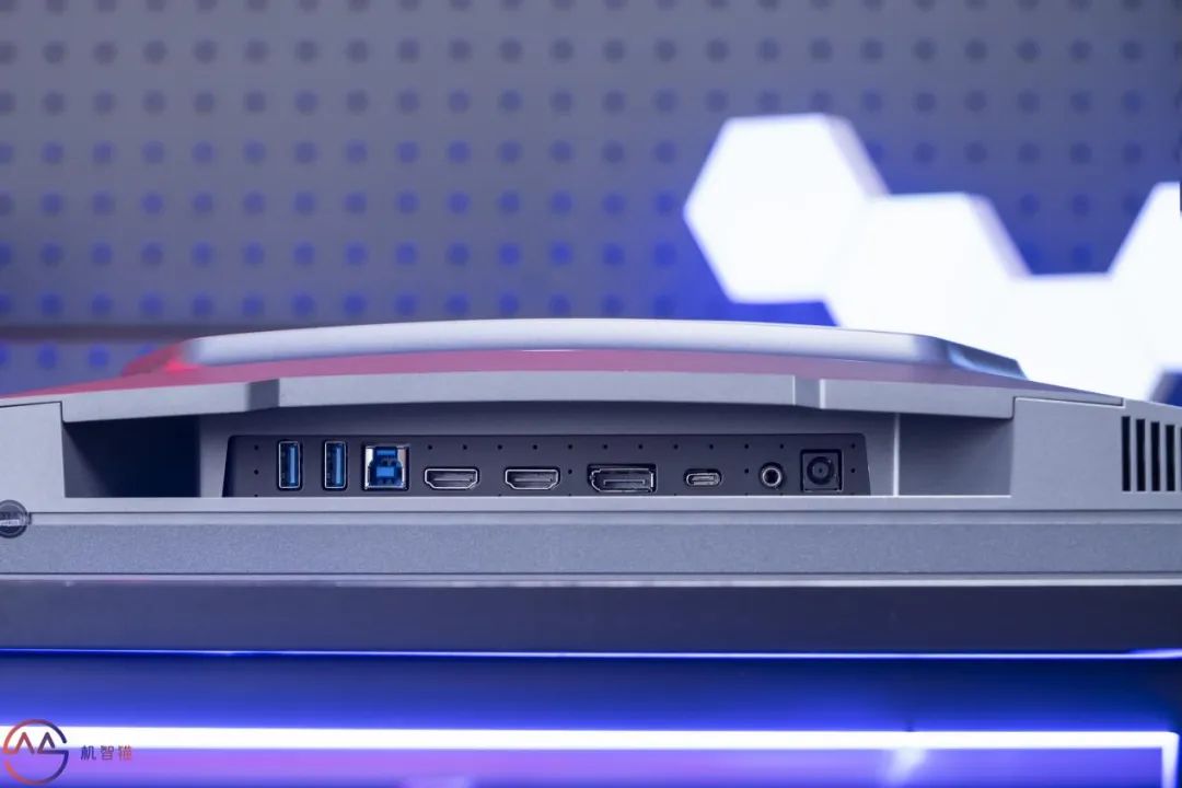 红魔电竞显示器 2K版测评：240Hz高刷，确实丝滑