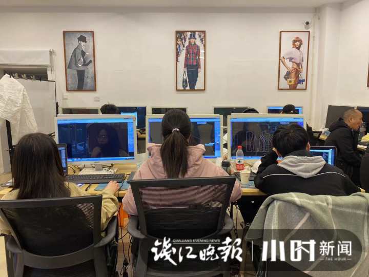 “服装厂拆迁，我想留在杭州”，小学文化的打版师转型直播培训，月入十万