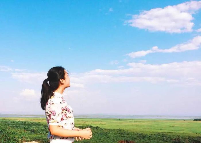 2025，毕业生 “卷” 向出海