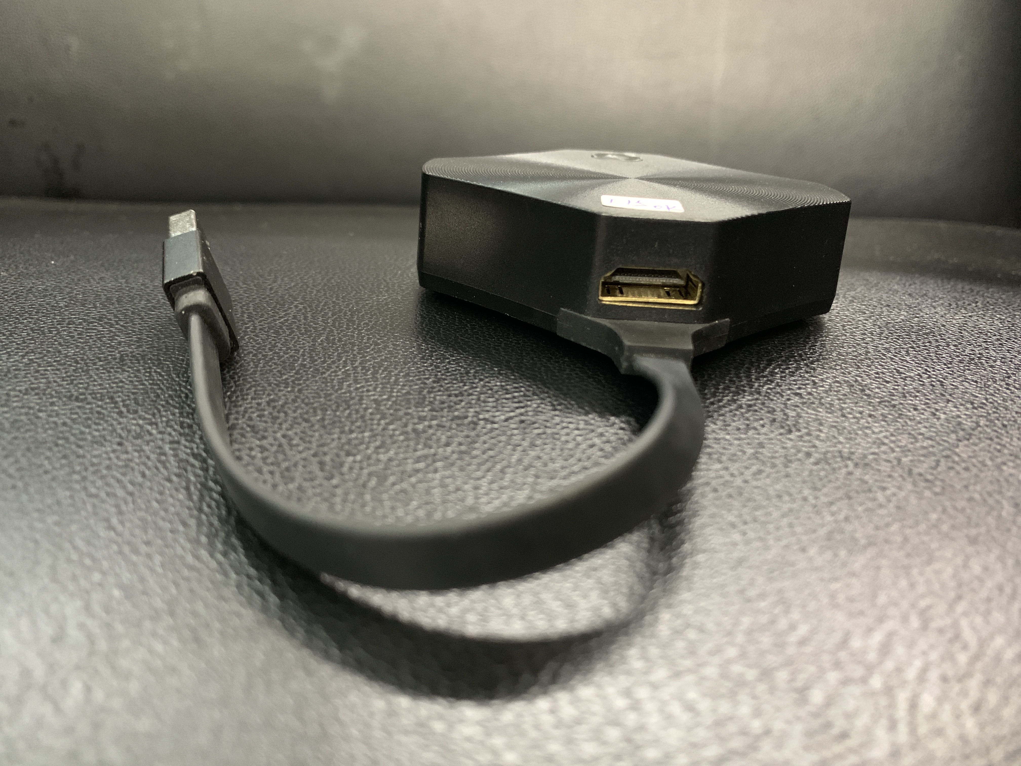 不用布HDMI线，台式电脑怎么无线连接电视、投影仪和显示器