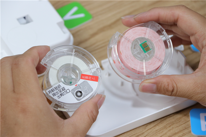 小米有品发布标签打印机，多种标签随意打，还能云分享