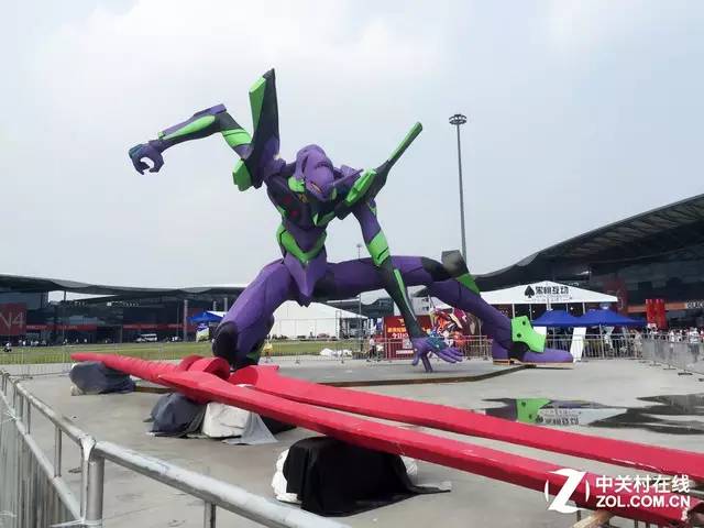 手游杂坛这款打着"正版授权"招牌的EVA手游晃瞎了我的眼