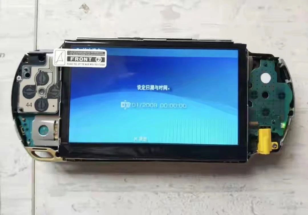 二十年老掌机翻红：PSP暴改IPS屏成潮流，二手价为何一路飙升？