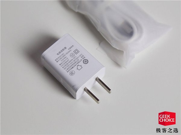 米家智能摄像机云台版图赏:依旧199元,却有诸多新功能