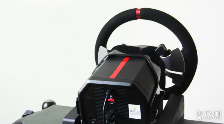 今晚7点带上莱仕达V10方向盘我在秋名山等你！