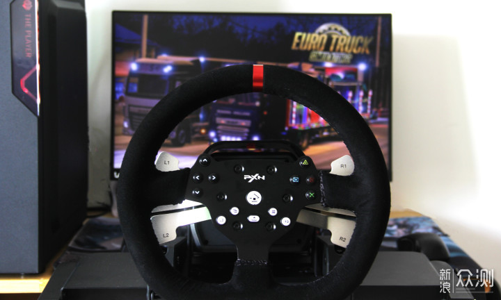 今晚7点带上莱仕达V10方向盘我在秋名山等你！