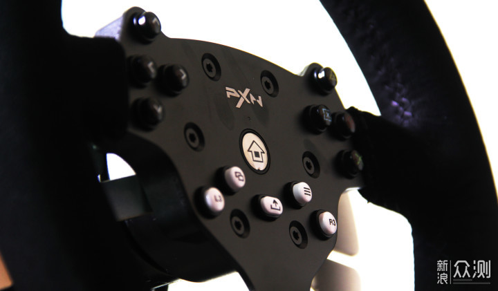 今晚7点带上莱仕达V10方向盘我在秋名山等你！