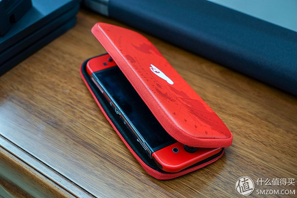 买索尼 PS4 还是任天堂 Switch？这篇文章给你答案！