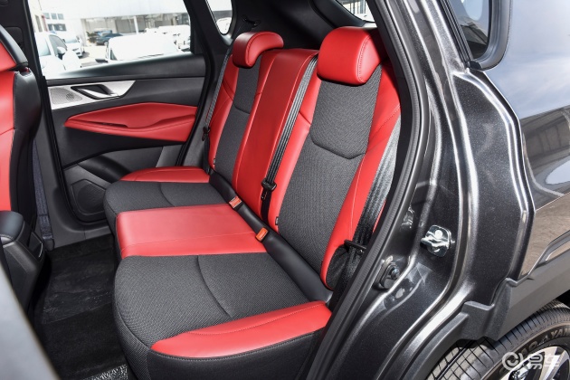 预算7.99万元车型推荐,长安CS35PLUS购车指南