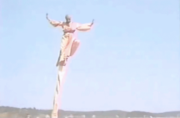 春丽战败画面曝光，我见犹怜的感觉啊！