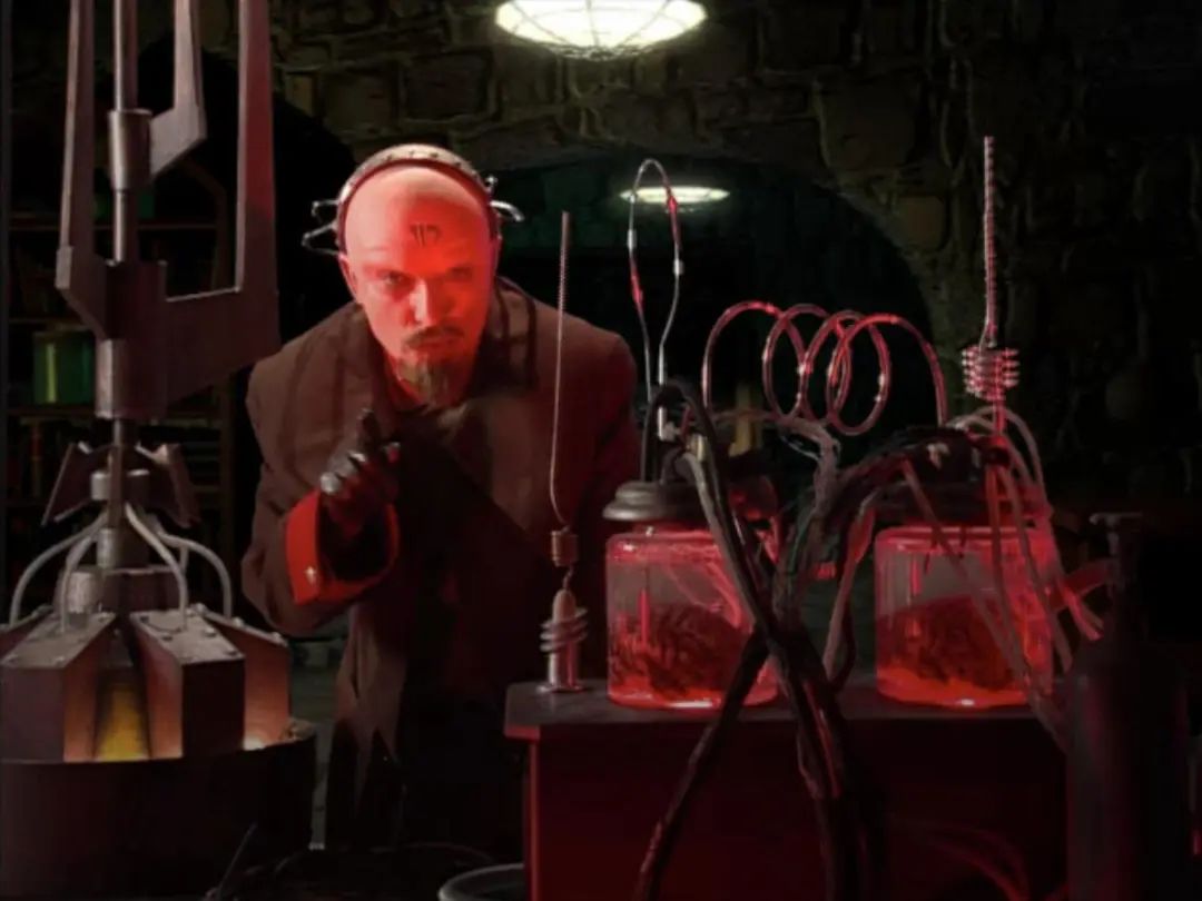 25年过去，《红警2》为何依旧打不败？网友：童年最爽的战争片