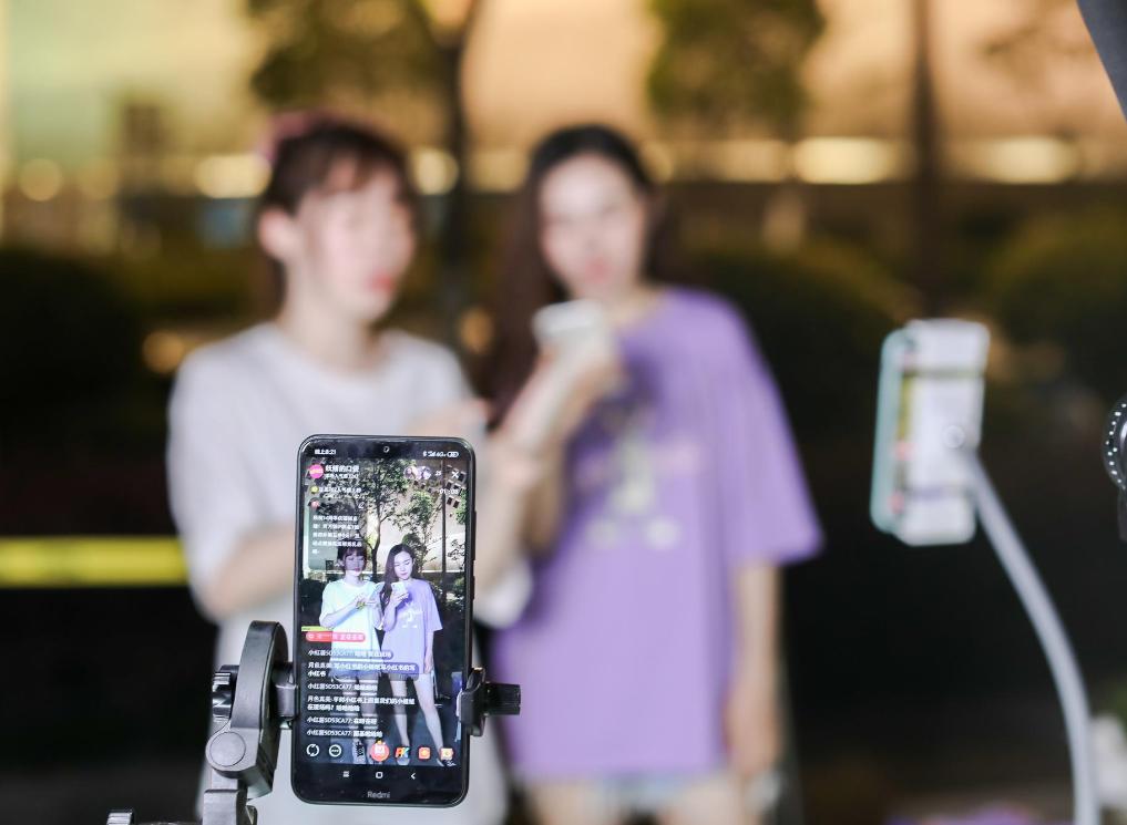 经济下行,无论有钱没钱,建议不要买六样,究竟是哪“6样”?