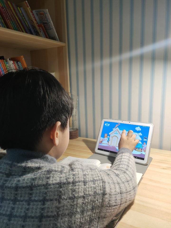宅家也能好好学习！延期开学，学习机等电教产品济宁热销