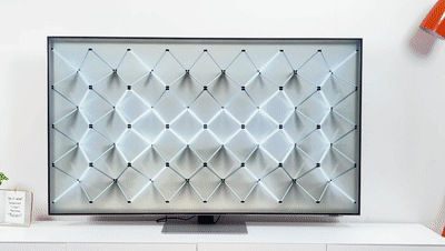 摄影师亲鉴!画质无死角、还能游戏带娃,一屏搞定全家“娱乐”