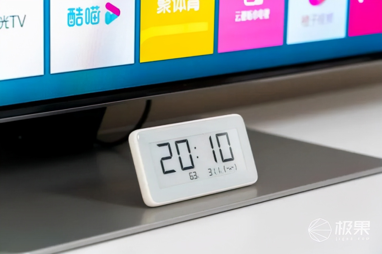 摄影师亲鉴!画质无死角、还能游戏带娃,一屏搞定全家“娱乐”