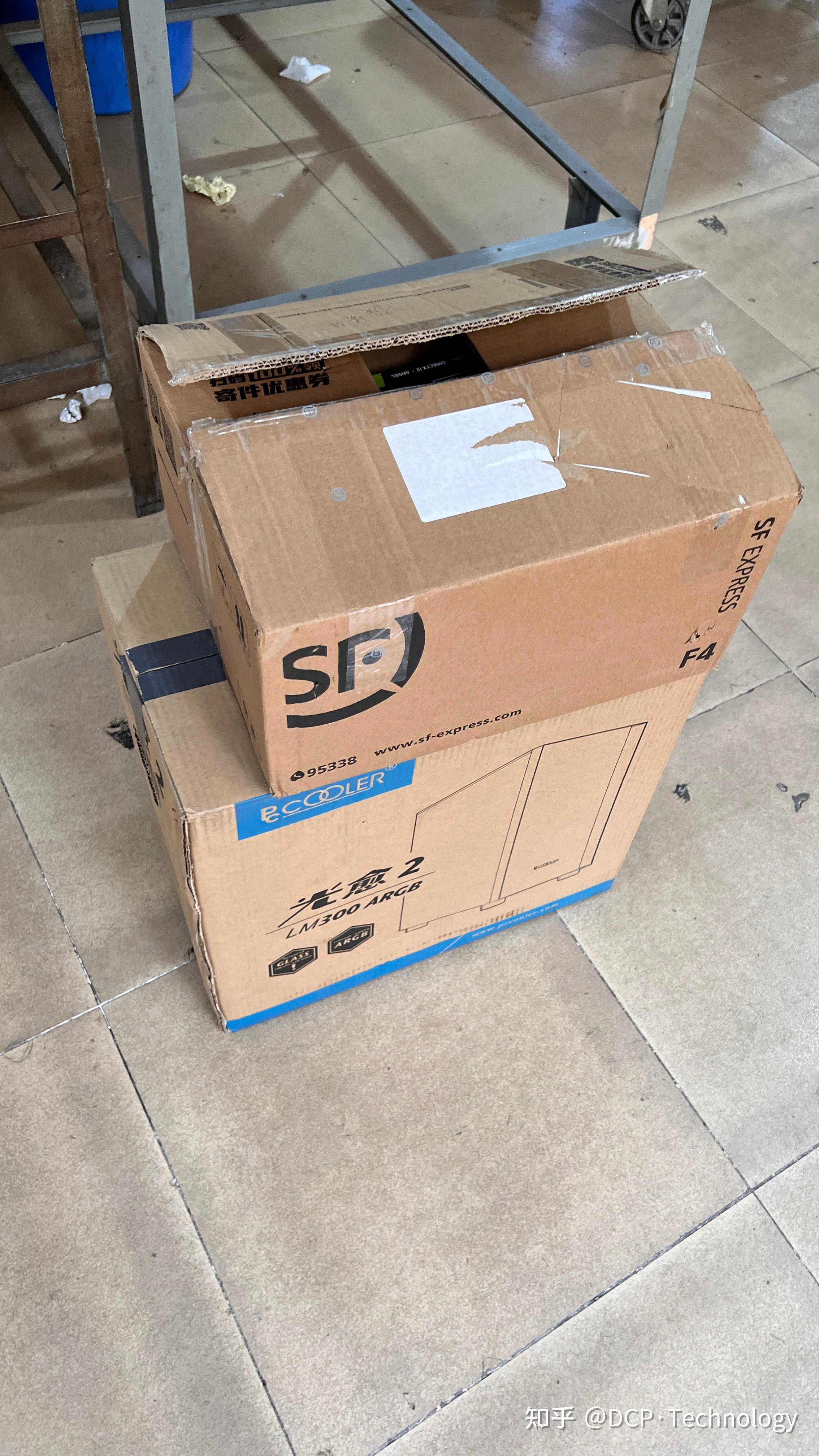 顺丰寄送台式电脑，这样包装够安全吗？